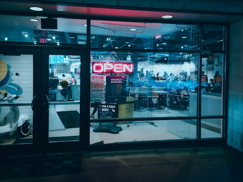 Showroom Space in Sector 50 Market